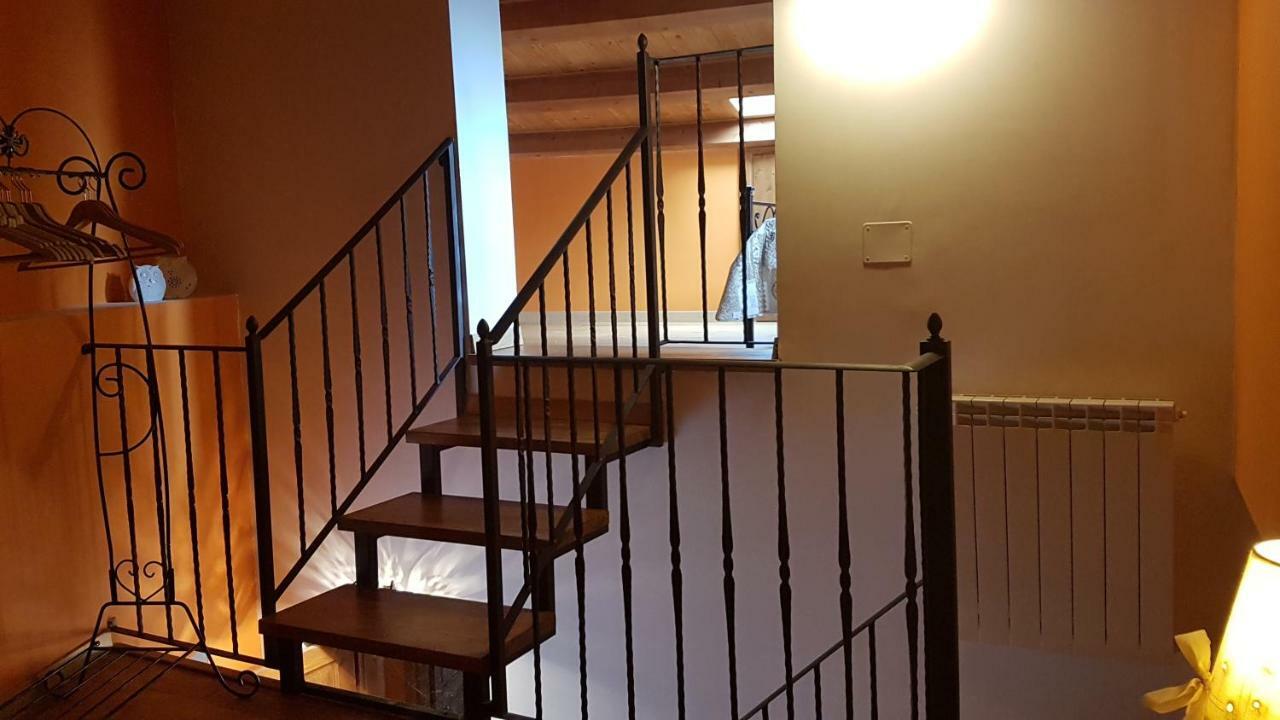 Scaccia Pensieri Villa Cerchio Exterior foto