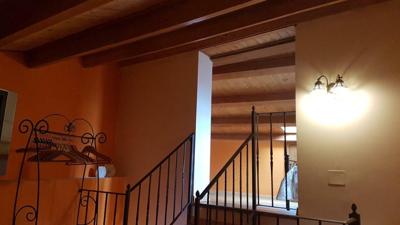 Scaccia Pensieri Villa Cerchio Exterior foto